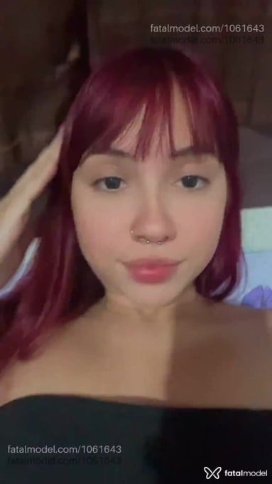 Acompanhante mulher ruiva (o) de olhos castanhos - Bruninha
