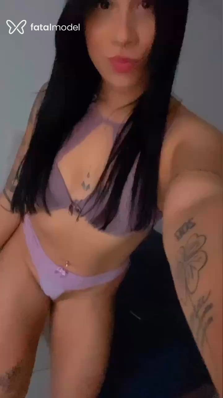 Acompanhante mulher morena (o) de olhos castanhos - Luiza Souza
