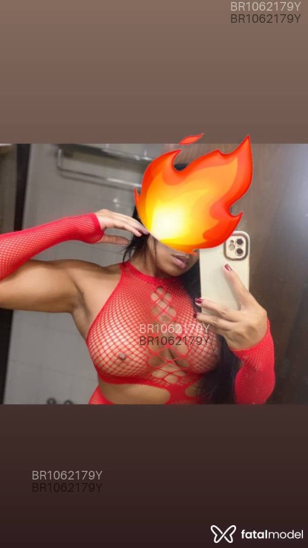 Acompanhante mulher morena (o) de olhos castanhos em Pontes e Lacerda Acompanhante mulher morena (o) de olhos castanhos em Pontes e Lacerda - Karine Bianchi
