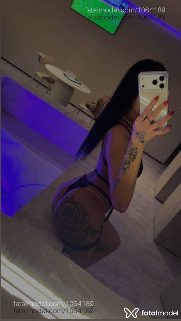 Acompanhante mulher morena (o) de olhos pretos em Santos - Luna
