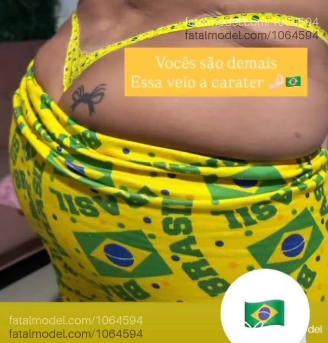 Acompanhante mulher loira (o) de olhos castanhos em Sapiranga Acompanhante mulher loira (o) de olhos castanhos em Sapiranga - Rose Camargo