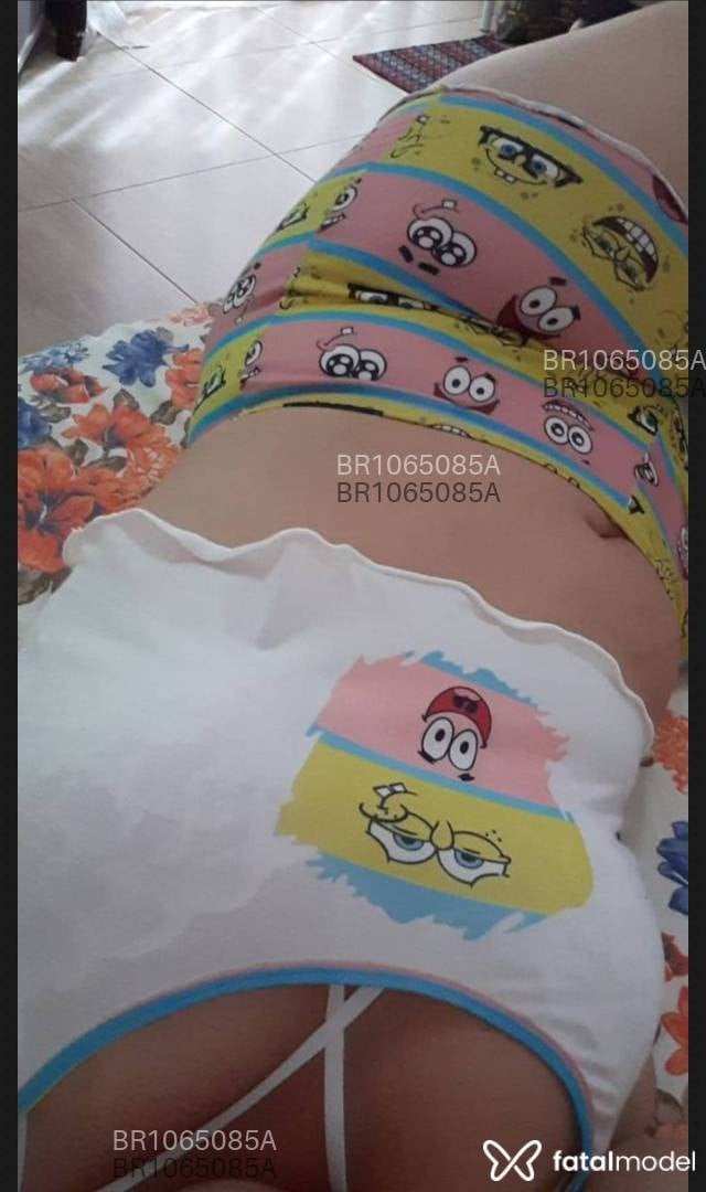 Acompanhante mulher com cabelo castanho de olhos castanhos - Keila Acompanhante mulher com cabelo castanho de olhos castanhos - Keila