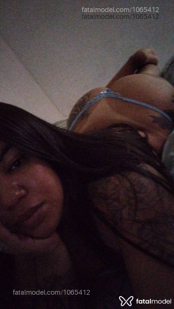 Acompanhante mulher com cabelo castanho de olhos castanhos - Bruna Carvalho