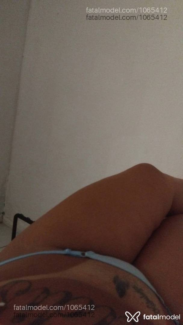 Acompanhante mulher com cabelo castanho de olhos castanhos - Bruna Carvalho