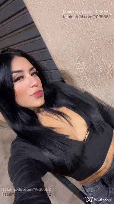 Acompanhante mulher loira (o) de olhos pretos em Conselheiro Lafaiete - Alice Silva
