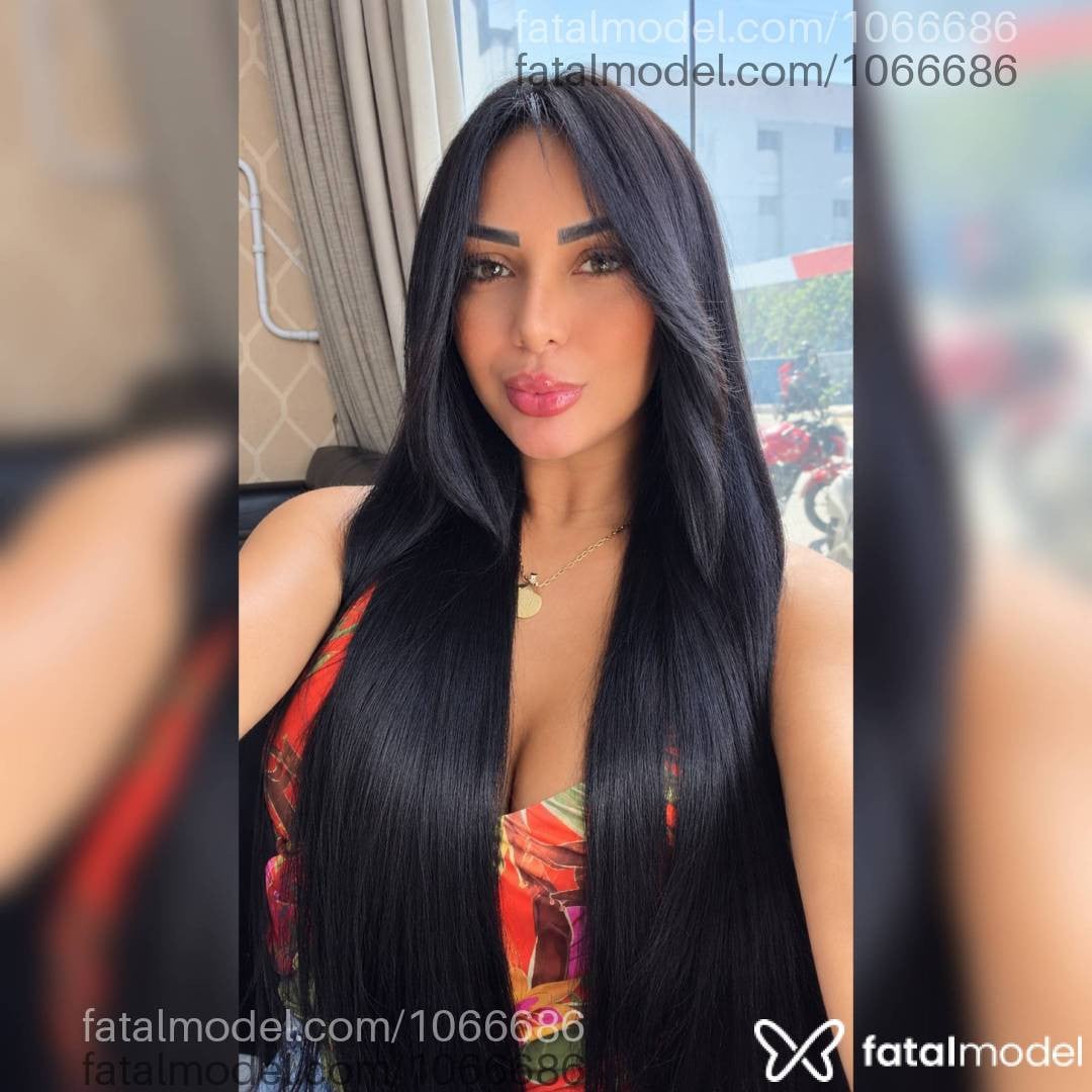 Acompanhante mulher morena (o) de olhos verdes - Beatriz fontes