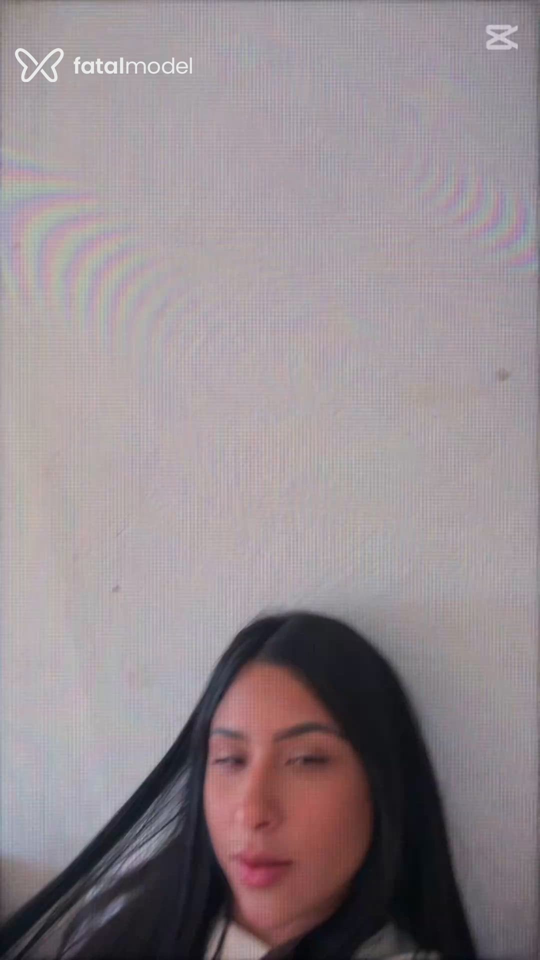 Acompanhante mulher morena (o) de olhos pretos - Manu
