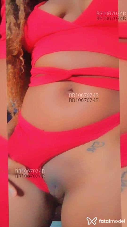 Acompanhante mulher morena (o) de olhos castanhos em Saquarema - Laísa