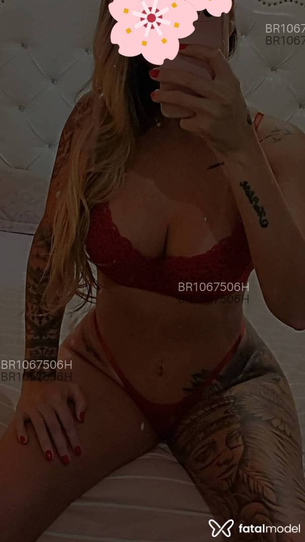 Acompanhante mulher com cabelo castanho de olhos verdes em Capão da Canoa Acompanhante mulher com cabelo castanho de olhos verdes em Capão da Canoa - ALICE GUEDES