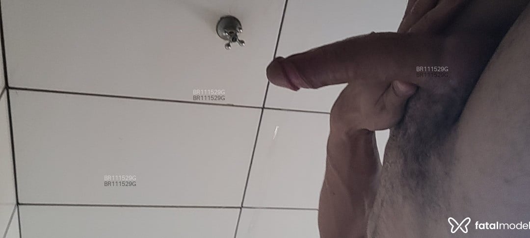 Acompanhante homem com cabelo castanho de olhos castanhos - Esteferson marcos Acompanhante homem com cabelo castanho de olhos castanhos - Esteferson marcos