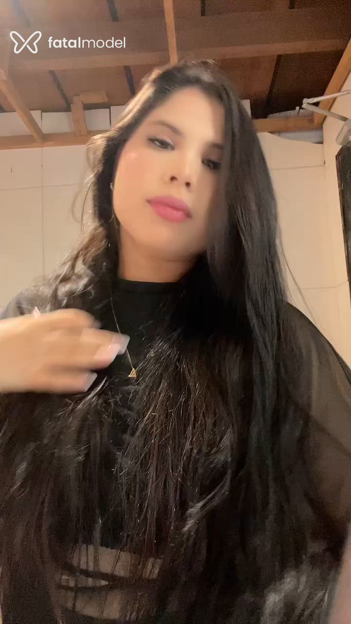 Acompanhante mulher com cabelo castanho de olhos castanhos em Campo Mourão Acompanhante mulher com cabelo castanho de olhos castanhos em Campo Mourão - Indiasafadinha