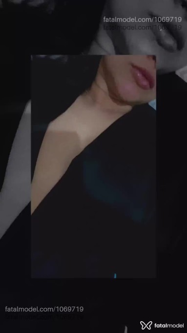 Acompanhante mulher morena (o) de olhos castanhos - Bruna Acompanhante mulher morena (o) de olhos castanhos - Bruna