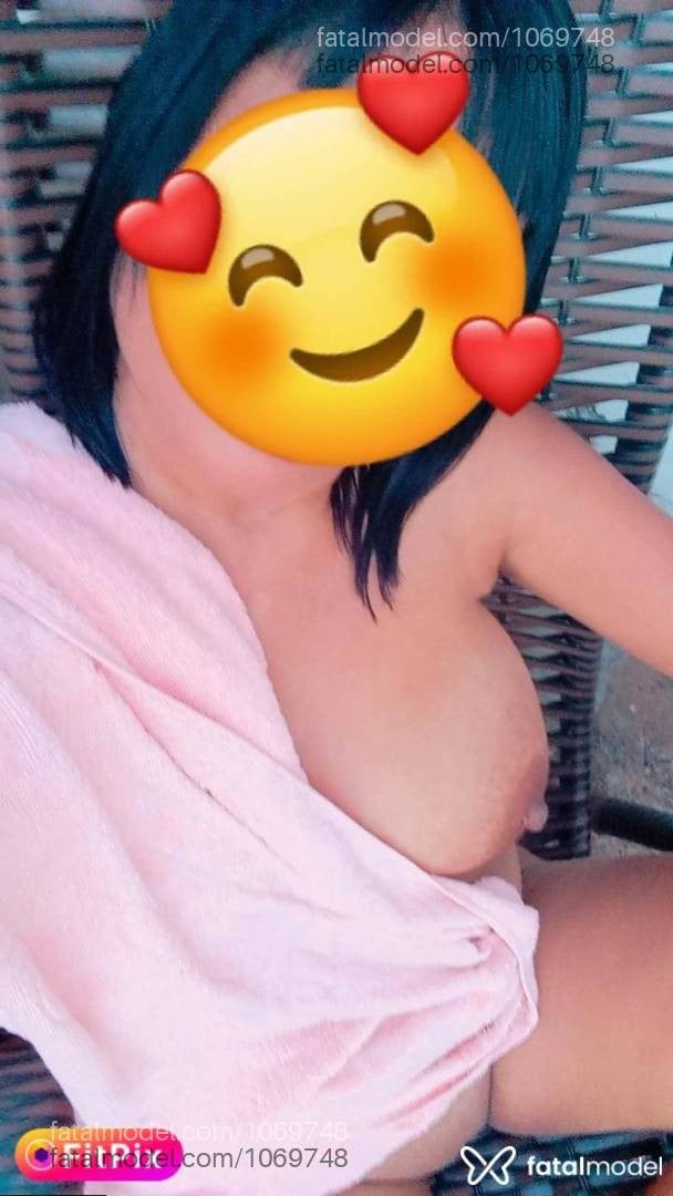 Acompanhante mulher morena (o) de olhos mel em Rondonópolis Acompanhante mulher morena (o) de olhos mel em Rondonópolis - Allana