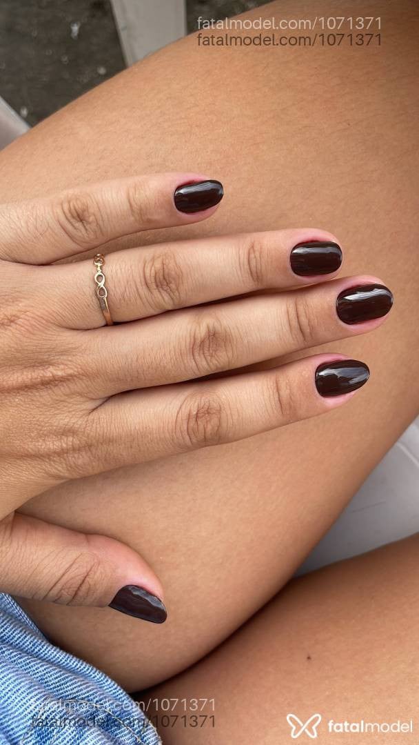 Acompanhante mulher com cabelo castanho de olhos castanhos em Valença - Sofia