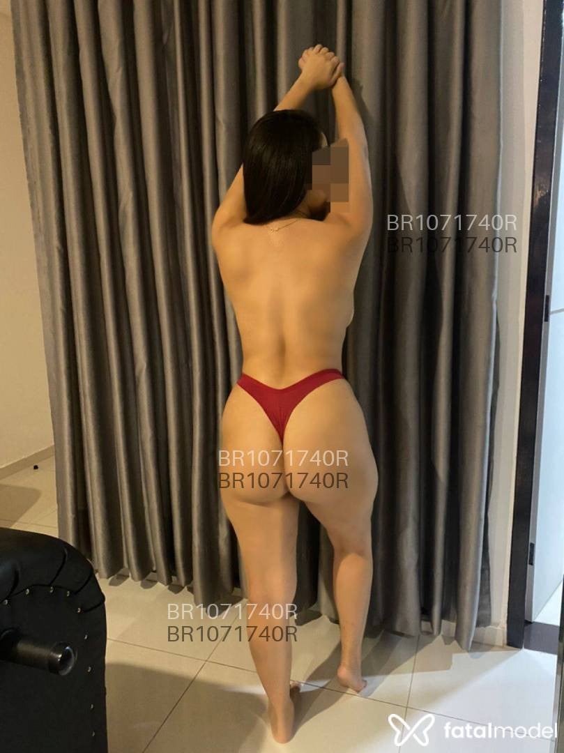Acompanhante mulher com cabelo castanho de olhos castanhos em Petrolina - Marina