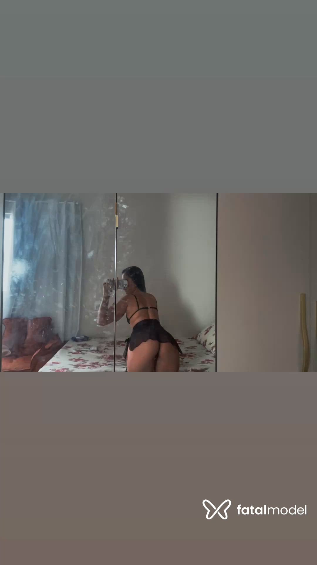 Acompanhante mulher com cabelo castanho de olhos mel - Angell