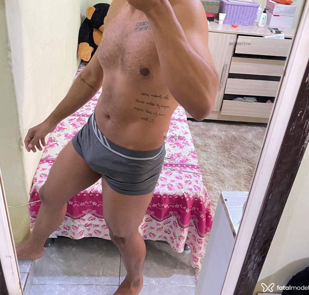 Acompanhante homem com cabelo castanho de olhos mel em Juazeiro do Norte Acompanhante homem com cabelo castanho de olhos mel em Juazeiro do Norte - Otávio Martins