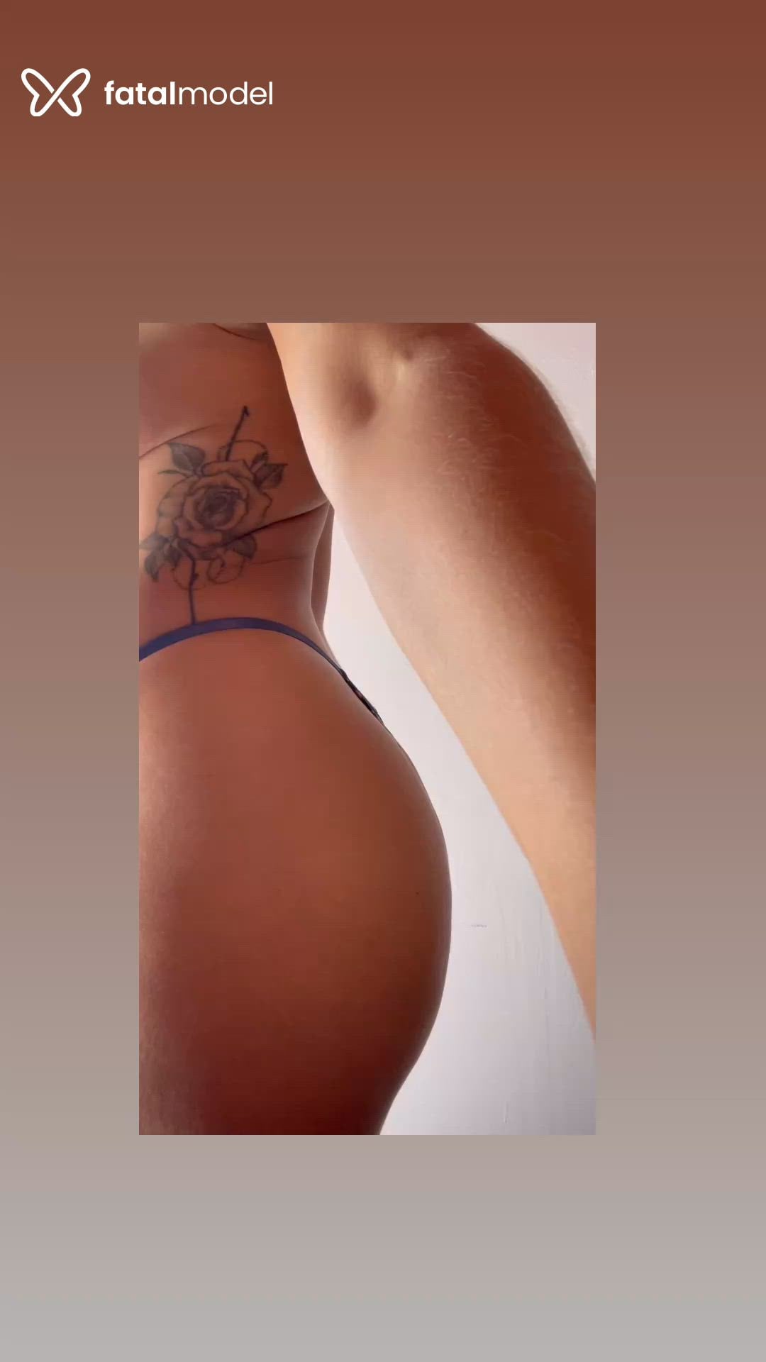 Acompanhante mulher morena (o) de olhos mel - Jade