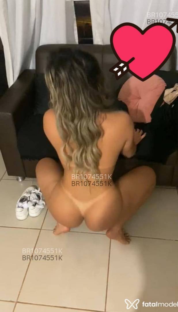 Acompanhante mulher loira (o) de olhos castanhos em Ribeirão Preto Acompanhante mulher loira (o) de olhos castanhos em Ribeirão Preto - Yasmin