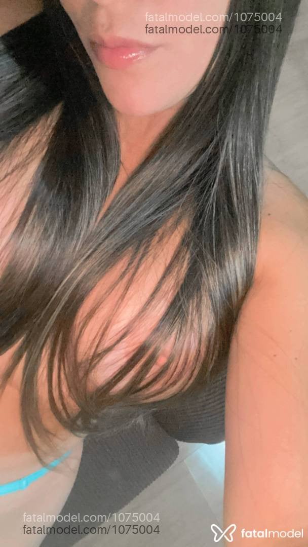 Acompanhante mulher com cabelo castanho de olhos mel - Beatriz