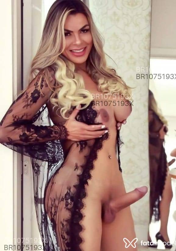 Acompanhante mulher trans loira (o) de olhos castanhos em Florianópolis - Eduarda