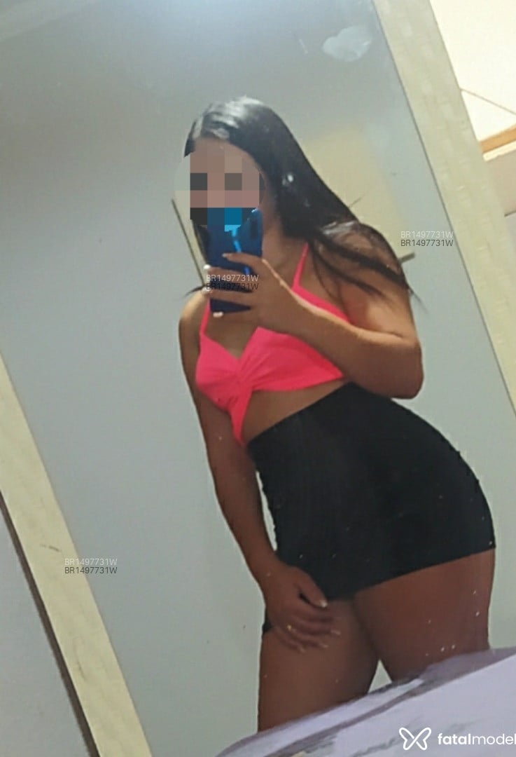 Acompanhante mulher com cabelo castanho de olhos castanhos em Ibaté - Manuella Padilha