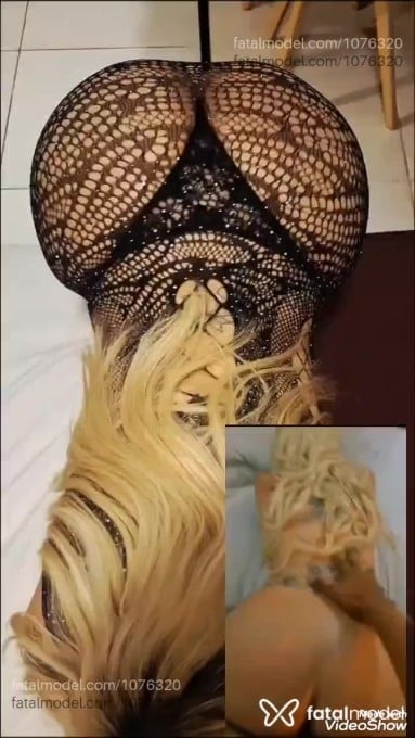 Acompanhante mulher loira (o) de olhos mel em Volta Redonda - PATY MARIAH