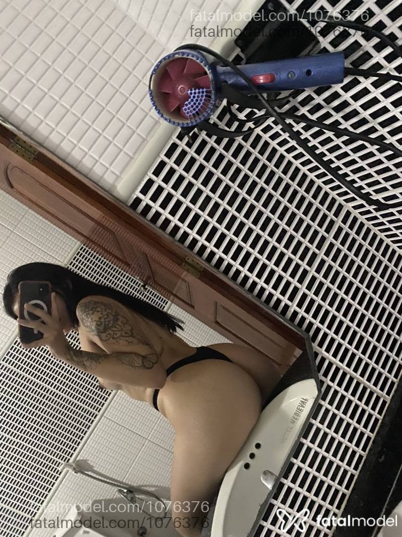 Acompanhante mulher morena (o) de olhos mel em Fortaleza - Emily Montenegro
