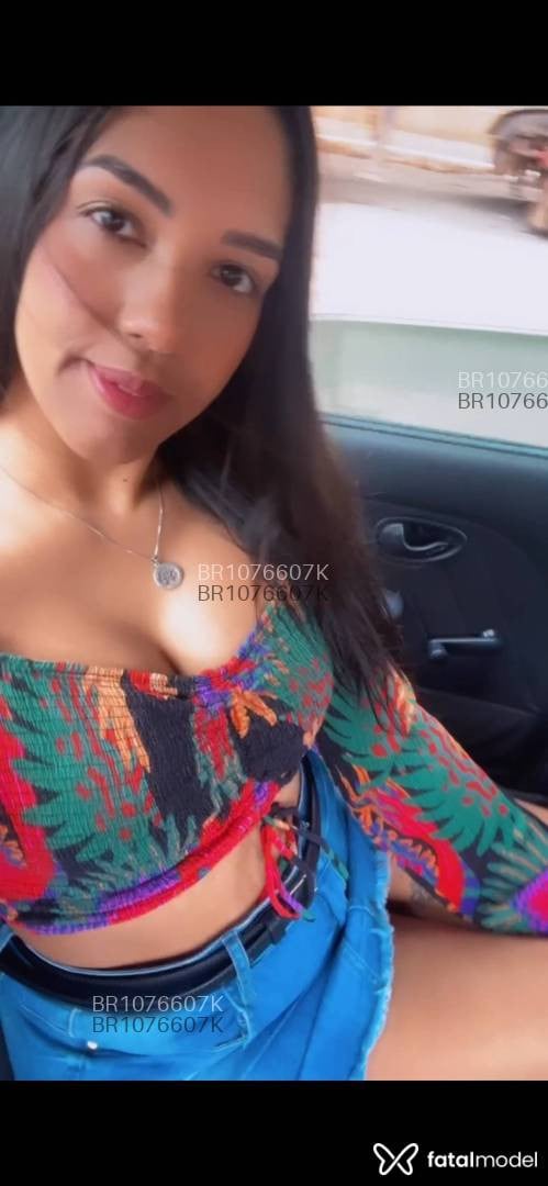 Acompanhante mulher morena (o) de olhos pretos em Belo Horizonte Acompanhante mulher morena (o) de olhos pretos em Belo Horizonte - Yasmim