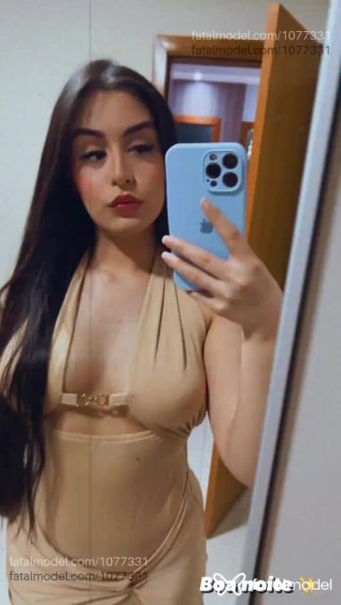 Acompanhante mulher com cabelo castanho de olhos castanhos em Santa Maria - Gabriela Ferraz