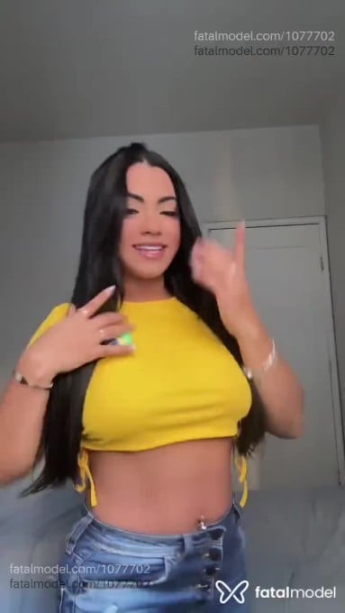 Acompanhante mulher morena (o) de olhos mel em Recife Acompanhante mulher morena (o) de olhos mel em Recife - Nicolle Rayssa