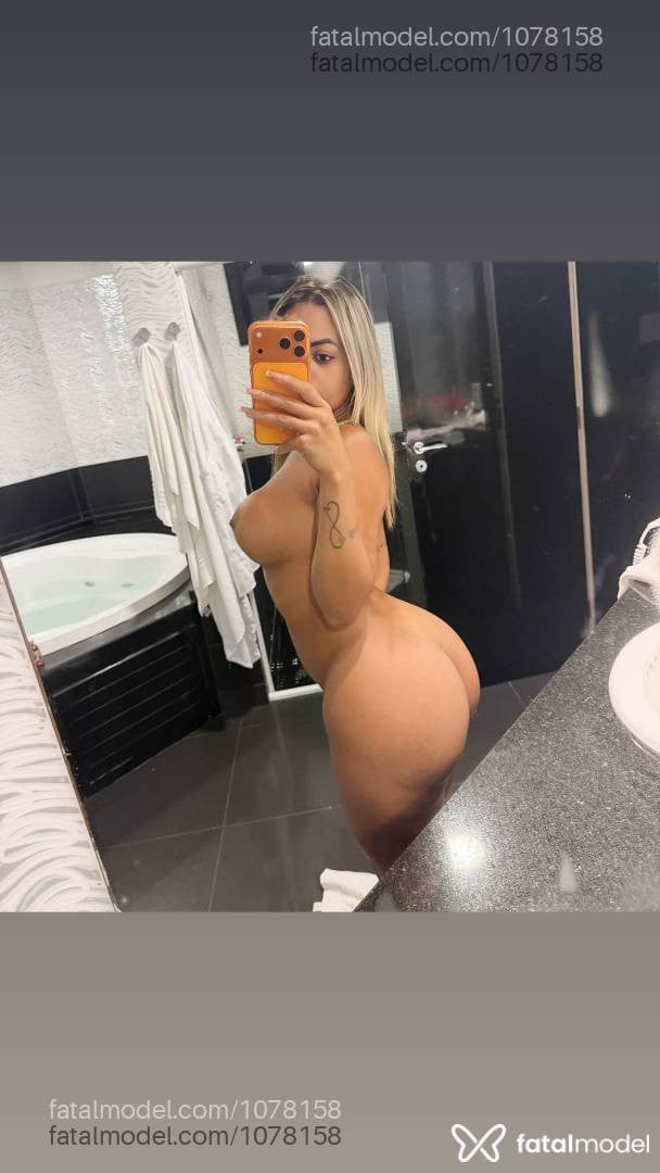 Acompanhante mulher loira (o) de olhos mel em Cabo Frio - Isabela Goulart