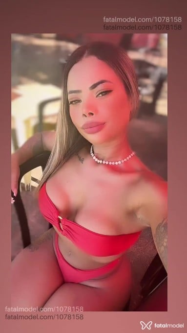Acompanhante mulher loira (o) de olhos mel em Cabo Frio - Isabela Goulart