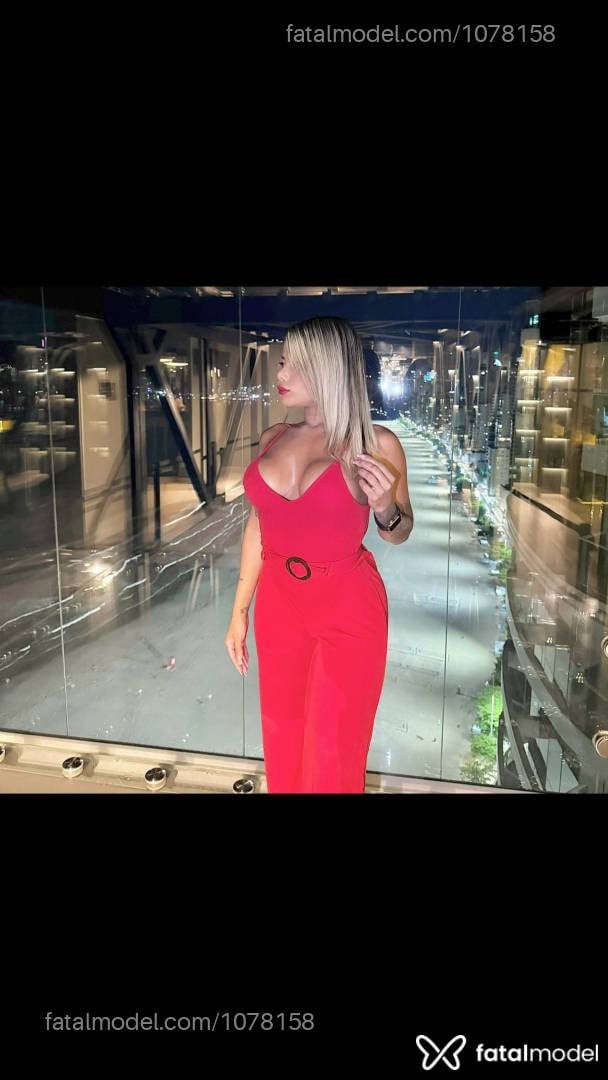 Acompanhante mulher loira (o) de olhos mel em Cabo Frio - Isabela Goulart