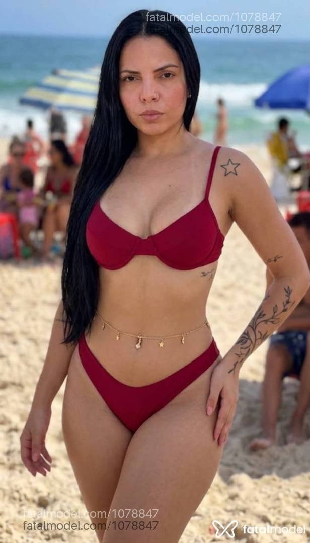 Acompanhante mulher morena (o) de olhos castanhos - Bruna Landell