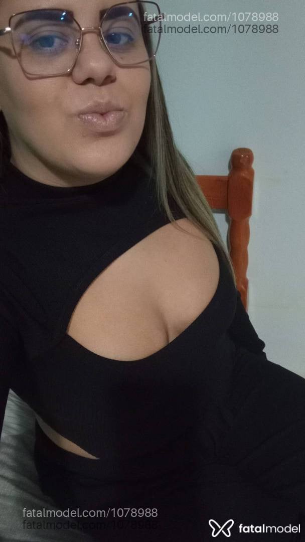 Acompanhante mulher loira (o) de olhos verdes em Caçapava do Sul Acompanhante mulher loira (o) de olhos verdes em Caçapava do Sul - Amandinha