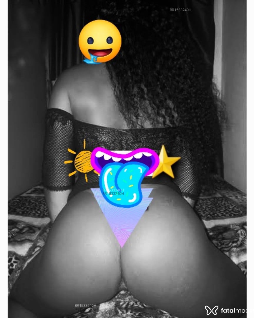 Acompanhante mulher trans morena (o) de olhos castanhos em Caldas Novas - Mellody mello nick