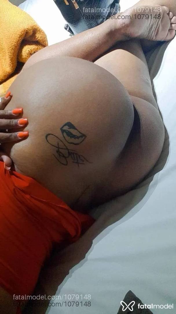 Acompanhante mulher morena (o) de olhos verdes - Drika Nunes