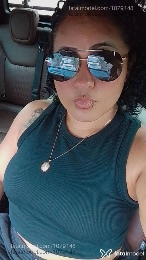 Acompanhante mulher morena (o) de olhos verdes - Drika Nunes