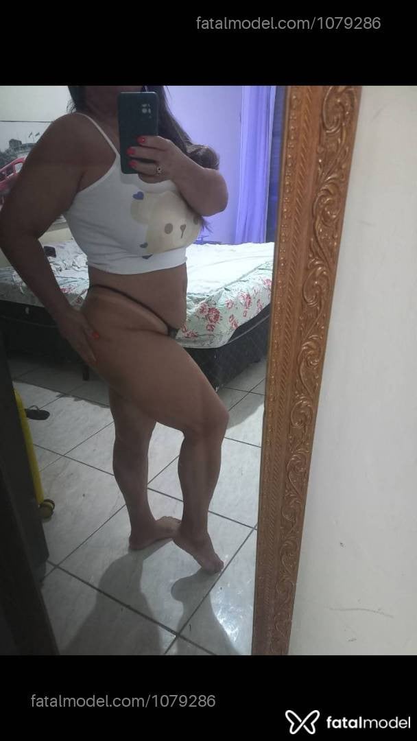 Acompanhante mulher com cabelo castanho de olhos castanhos em Pindamonhangaba - MONIKKE SOARES