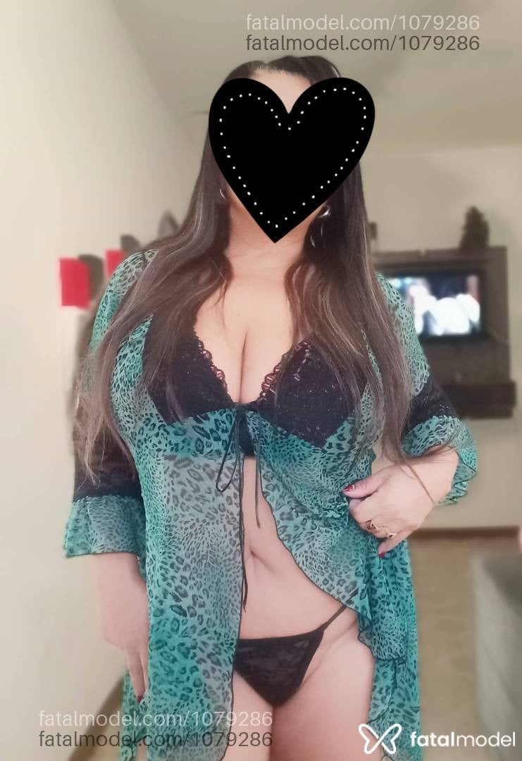 Acompanhante mulher com cabelo castanho de olhos castanhos em Pindamonhangaba - MONIKKE SOARES
