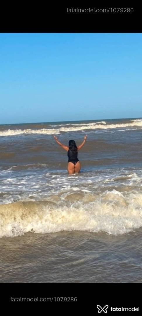 Acompanhante mulher com cabelo castanho de olhos castanhos - MONIKKE SOARES