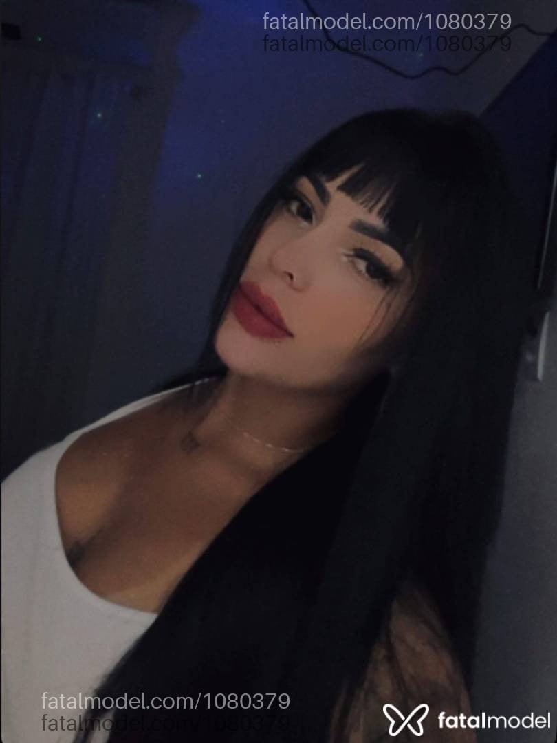 Acompanhante mulher morena (o) de olhos castanhos - Sabrina
