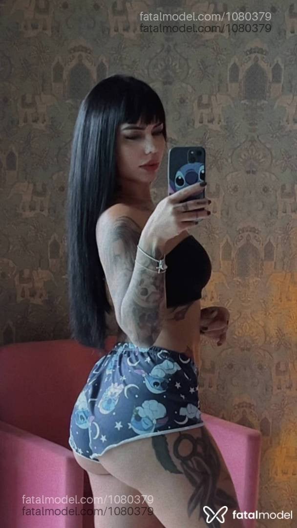 Acompanhante mulher morena (o) de olhos castanhos - Sabrina