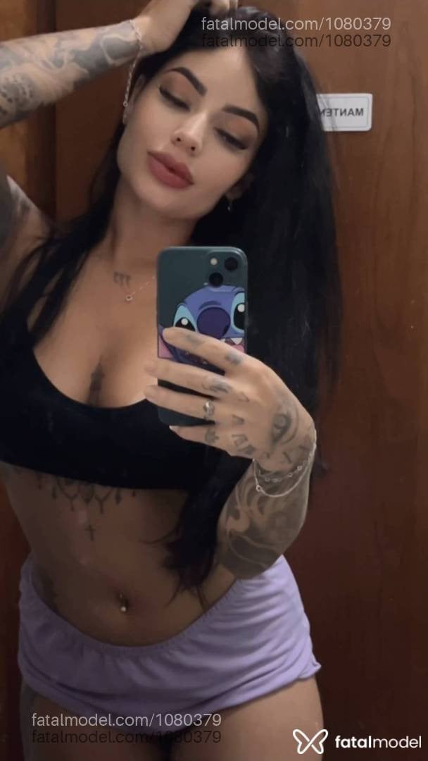 Acompanhante mulher morena (o) de olhos castanhos - Sabrina