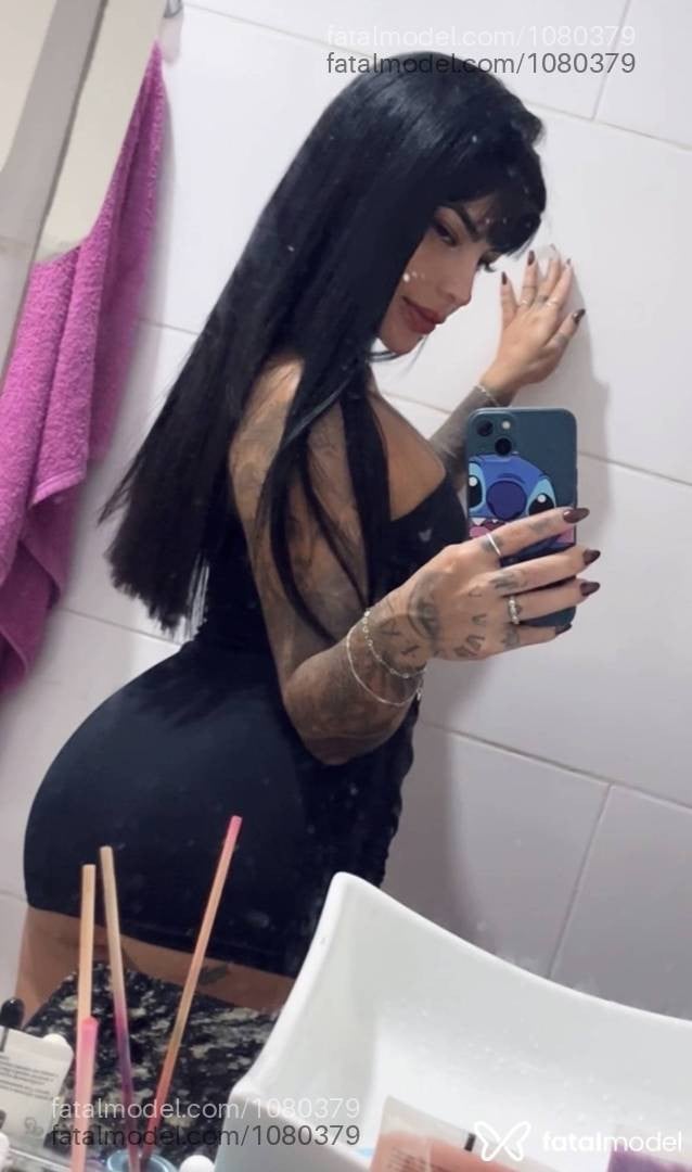Acompanhante mulher morena (o) de olhos castanhos - Sabrina