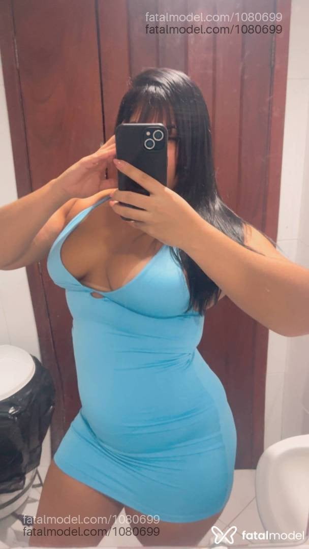Acompanhante mulher morena (o) de olhos castanhos em Macaé - Rayanne Griff