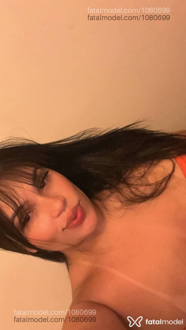 Acompanhante mulher morena (o) de olhos castanhos em Macaé - Rayanne Griff
