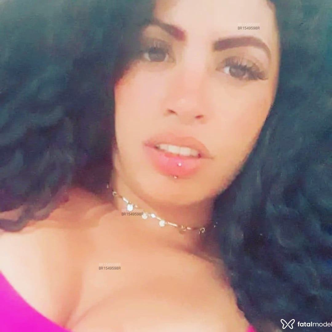 Acompanhante mulher morena (o) de olhos mel em Belo Jardim Acompanhante mulher morena (o) de olhos mel em Belo Jardim - Joice taty