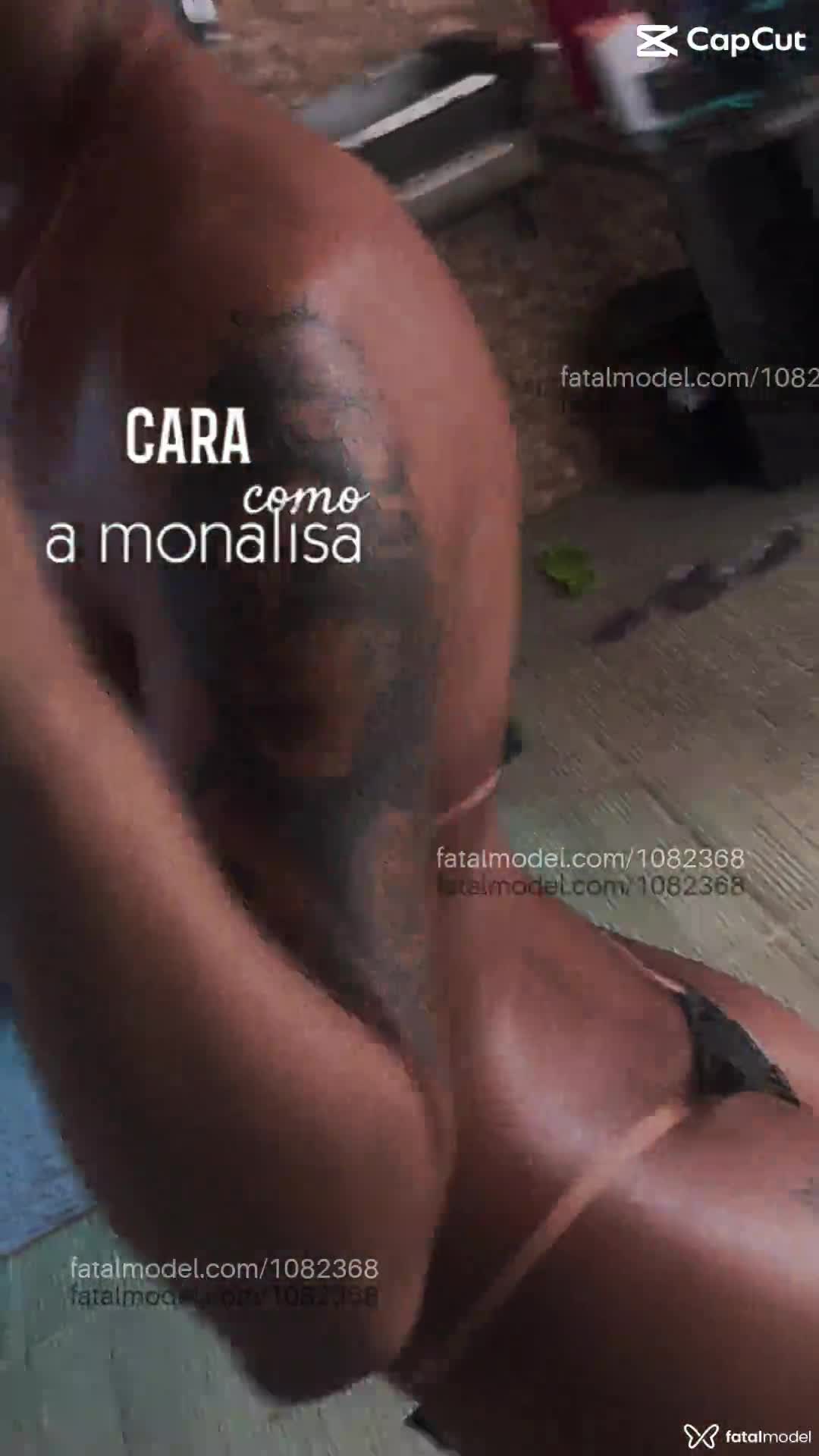 Acompanhante mulher trans com cabelo castanho de olhos castanhos em Vitória - Lorenna Ferraz